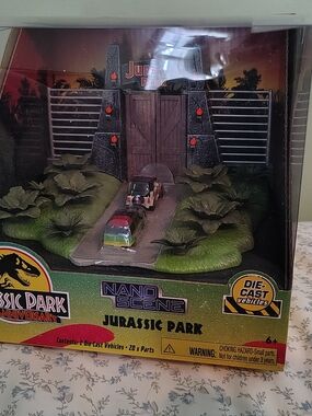 Jurassic Park Nano Scene Die-Cast Vehicle Playset